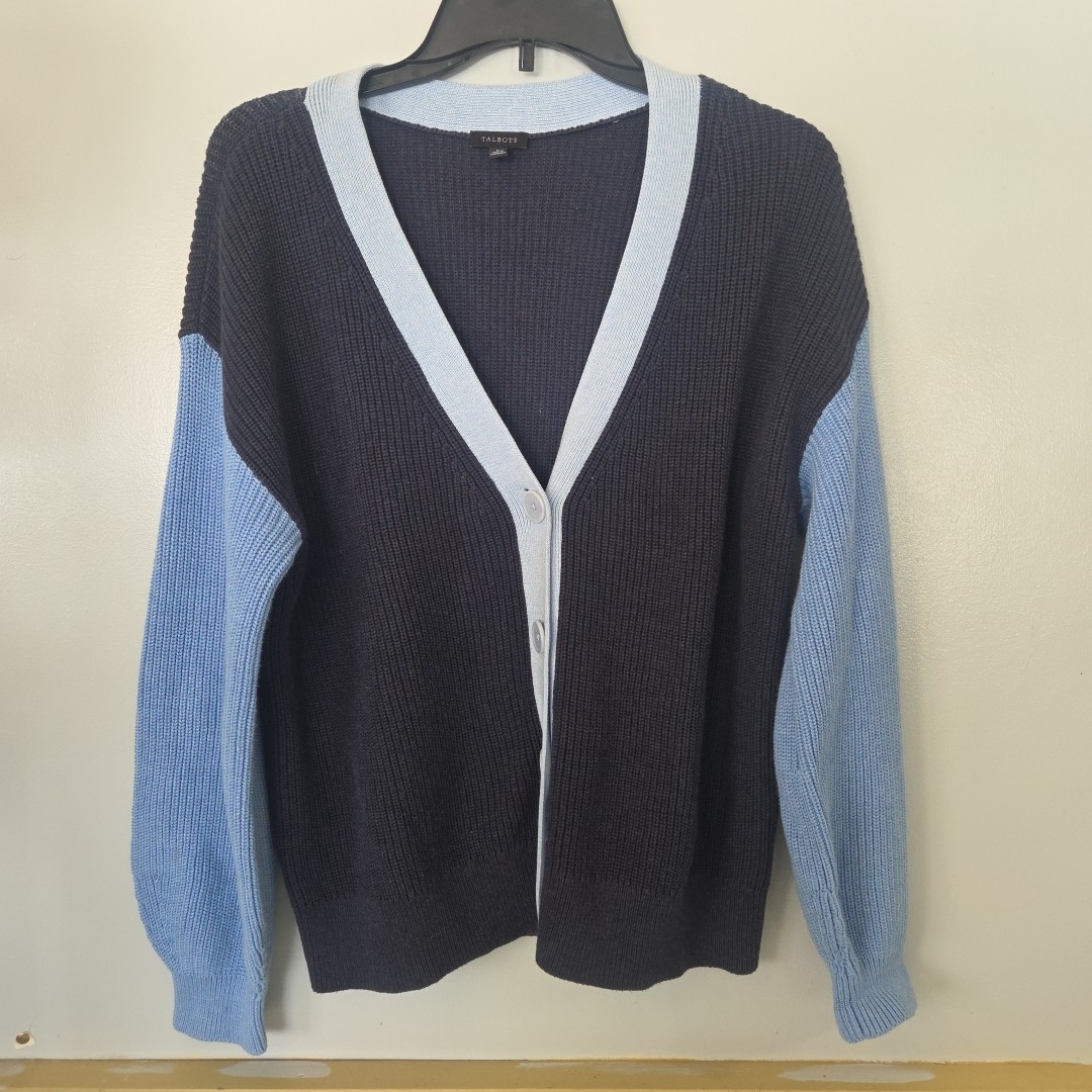 Talbots mixed cable long V-neck button Front Card… - image 1