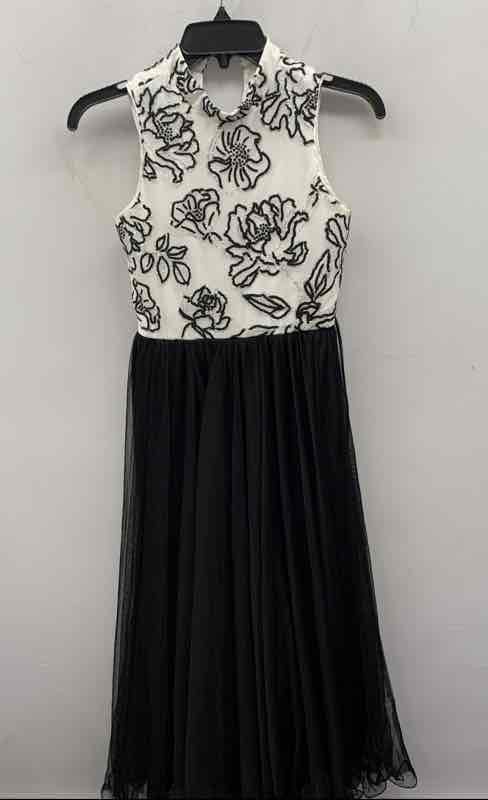 Xtraordinary Girls White Black Floral Embroidered Mock Neck Mesh Formal Dress 14