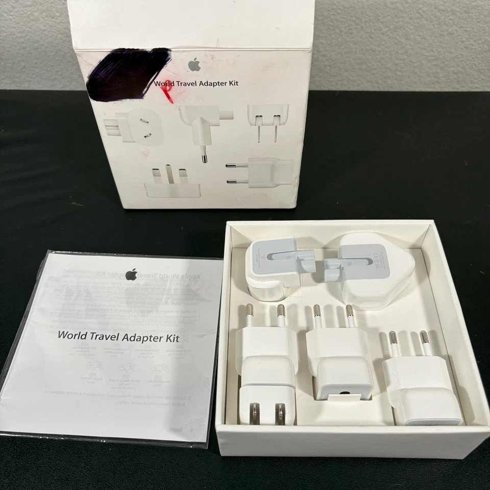 Kit adaptador de viaje Apple World - Nuevo abierto pero nunca usado 2 pines 3 pines Foto 2 de 4