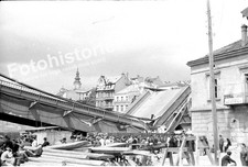 Negativ Belgrad Serbien - zerstörte Brücke beim Hafen, Kathedrale; Bevölkerung