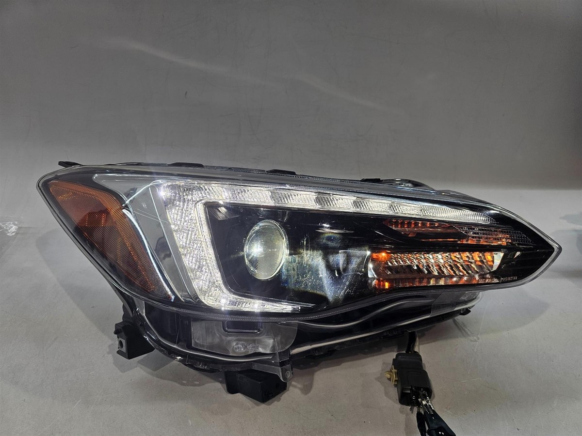 2018 2019 SUBARU CROSSTREK HEADLIGHT ASSEMBLY OEM RIGHT PASSENGER