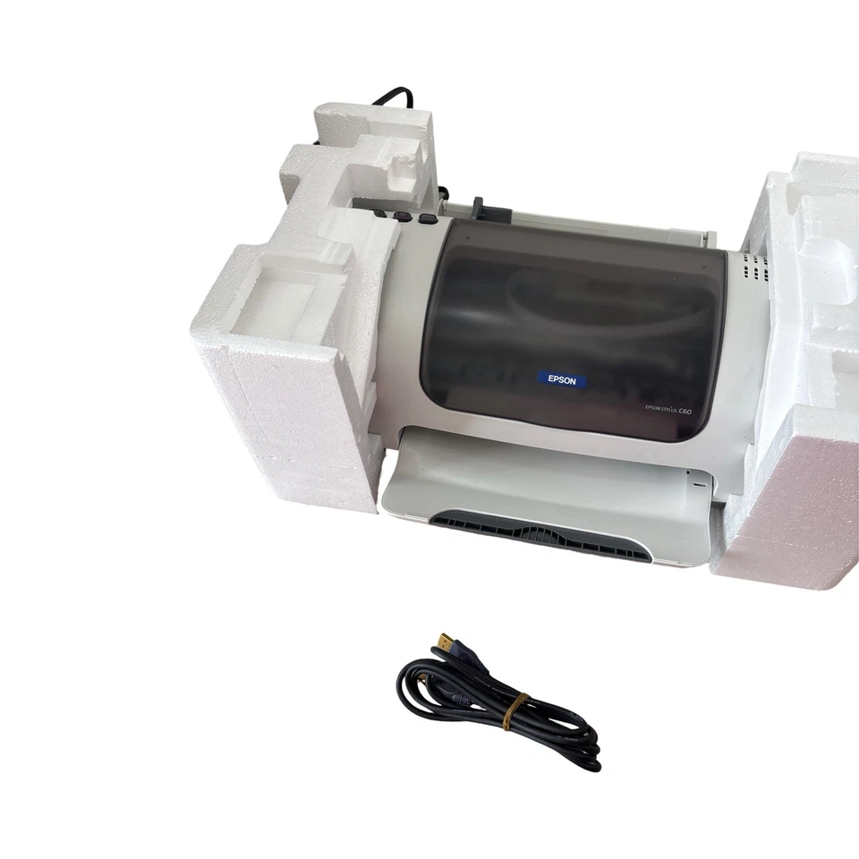 Epson Stylus C60 Digital Photo Inkjet Printer Mint Condition Barely Used - Image 4 of 4