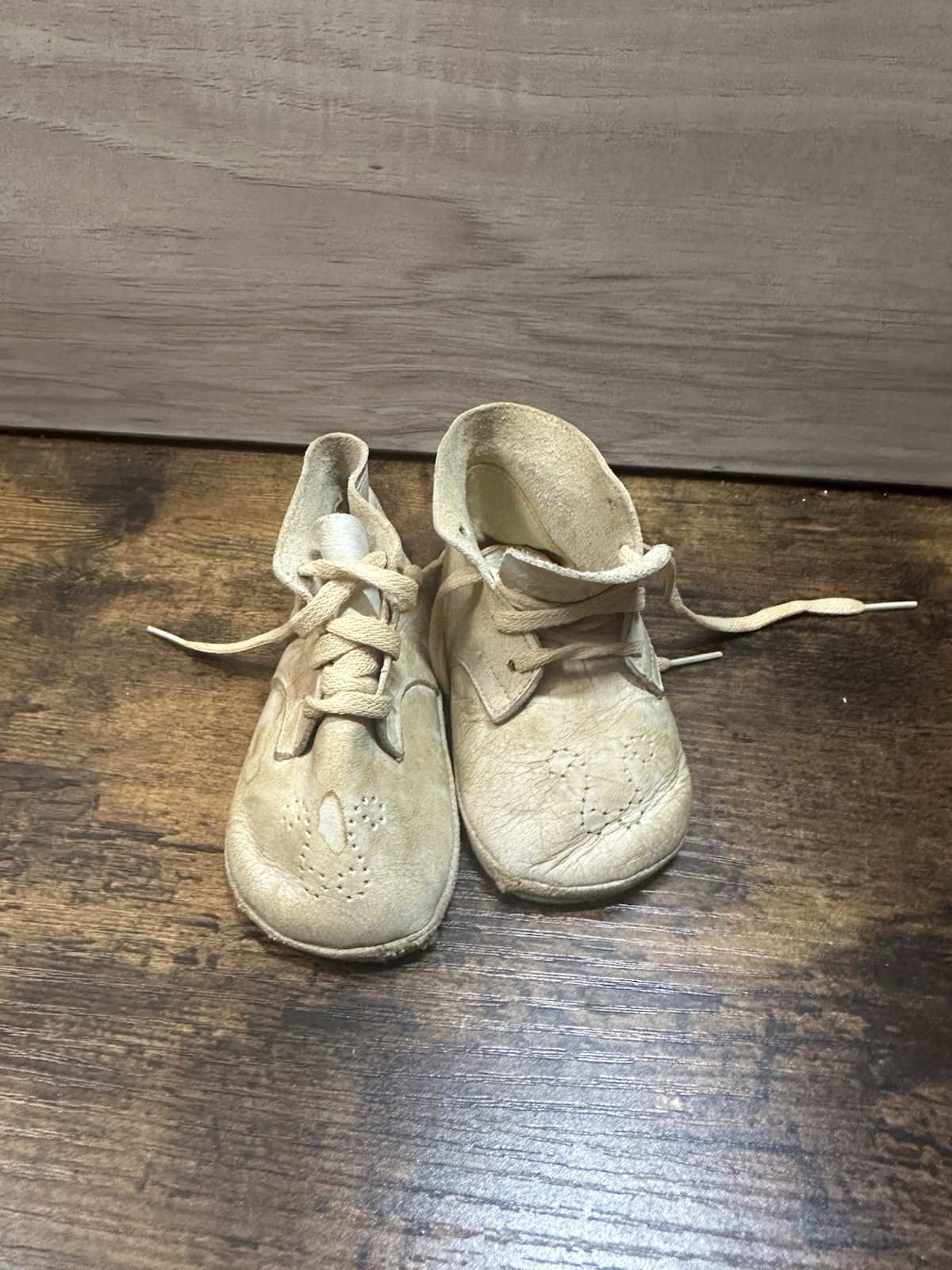 Soft Sole Baby Deer 4&rdquo; Long 2&rdquo; Wide Made In The Usa Vintage Free Ship