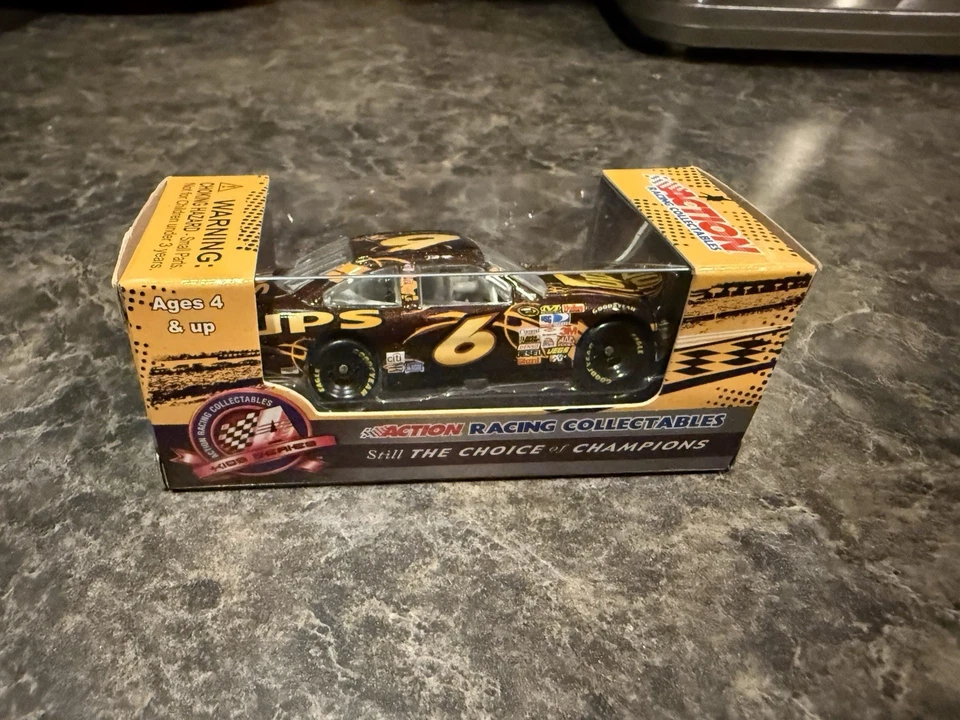 2009 David Ragan #6 UPS Rare COT 1/64 Scale NASCAR Diecast ACTION RACING - Image 4 of 4