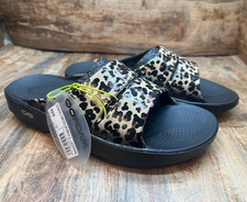 OOFOS OOAHH Limited Leopard Print Women's Slide Sandals NWT - Size 8