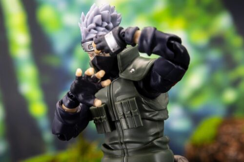 NUOVO SHF Ninja Figure Hatake Kakashi 6" Action Figure CON SCATOLA SET - Foto 5 di 23