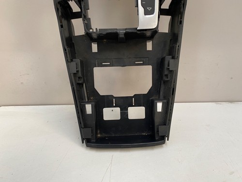 AUDI A3 8V SALOON CENTRE CONSOLE GEAR SELECTOR SURROUND CUP HOLDER 8V2864261C - Picture 4 of 13