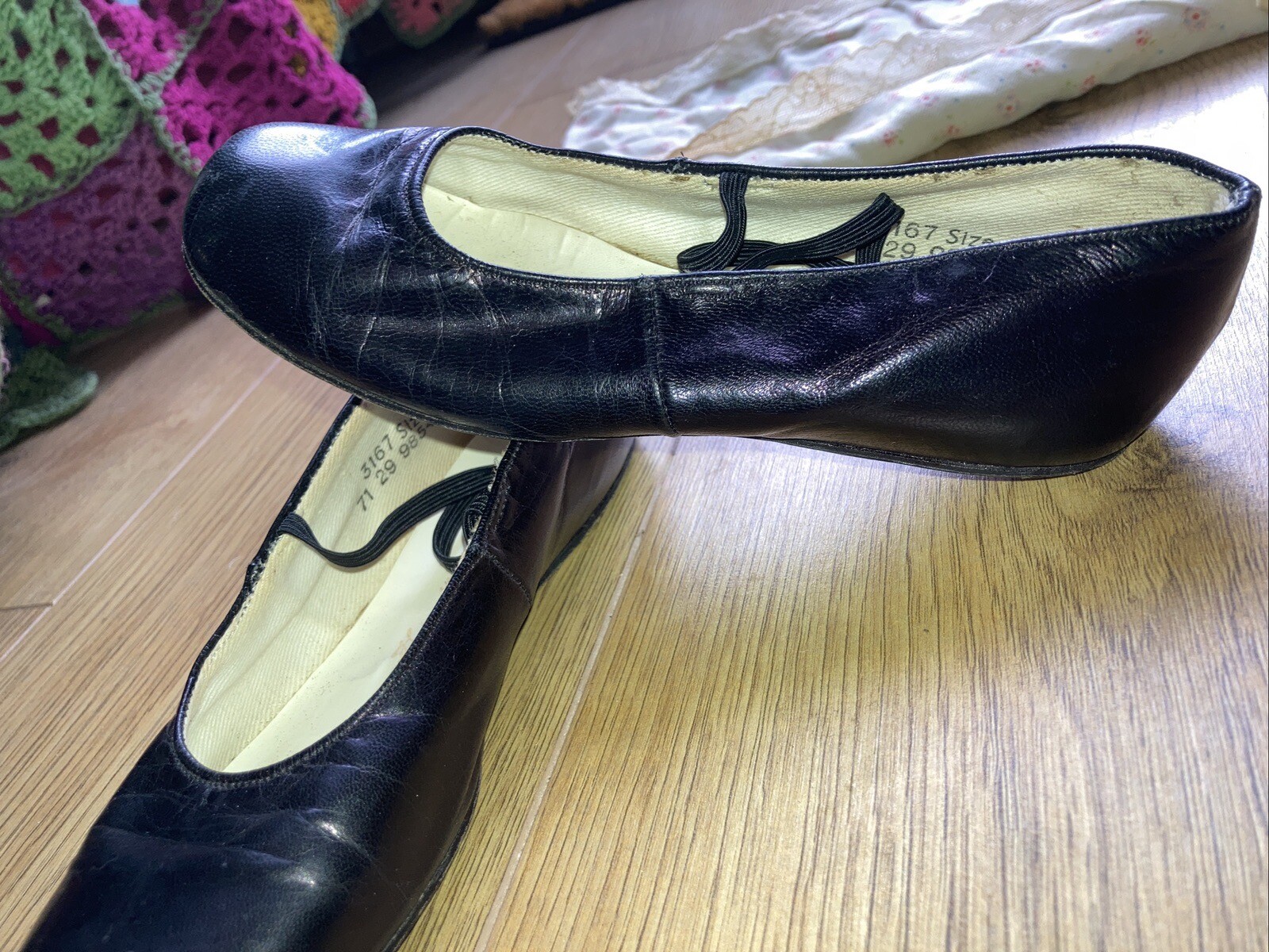 Vintage 1950s (?) All Leather Handlasted Dance/Character Shoes & Hand Made Bags 3