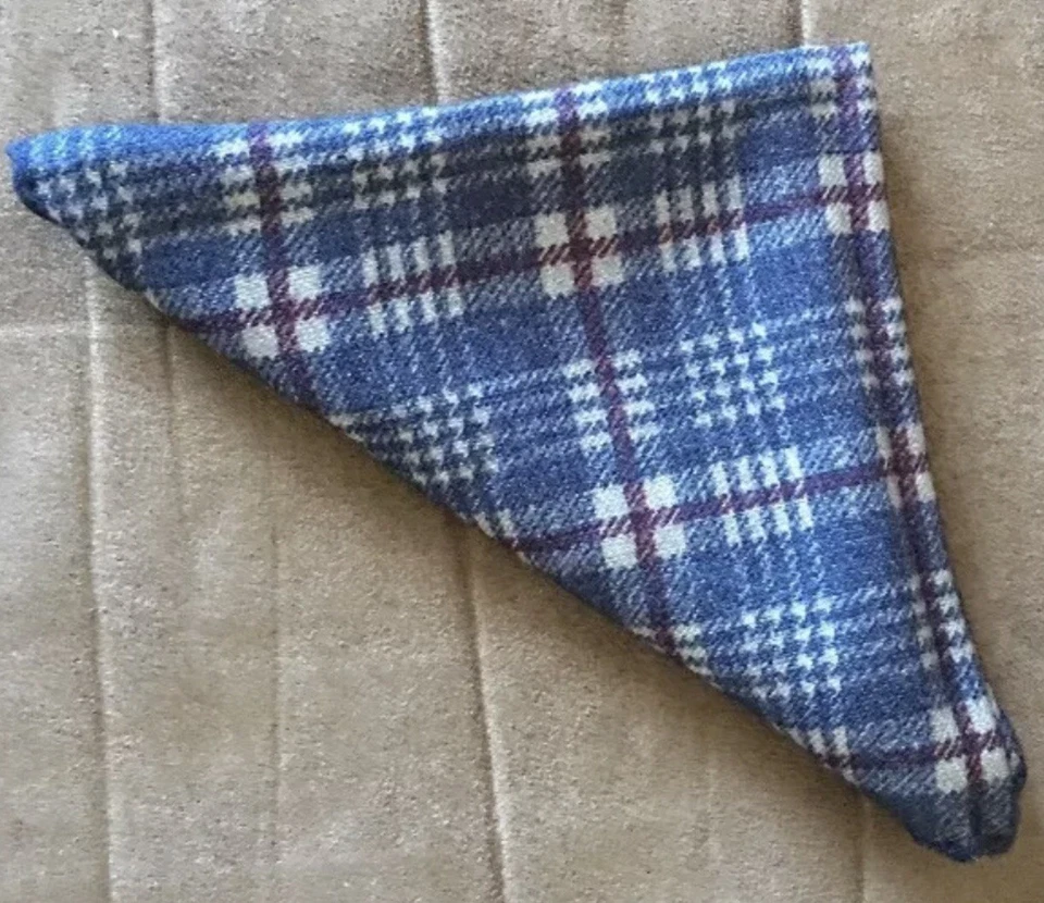 Pañuelo cuadrado de bolsillo Brunello Cucinelli nuevo sin etiquetas Foto 4 de 4