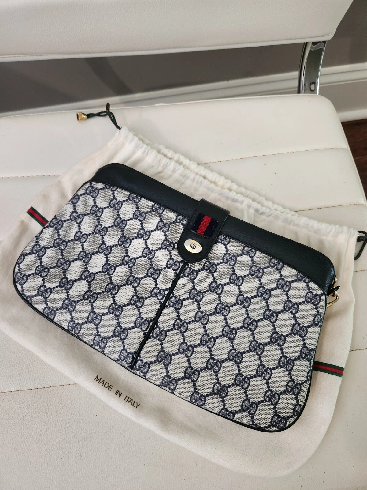 Pochette sac bandoulière Gucci vintage