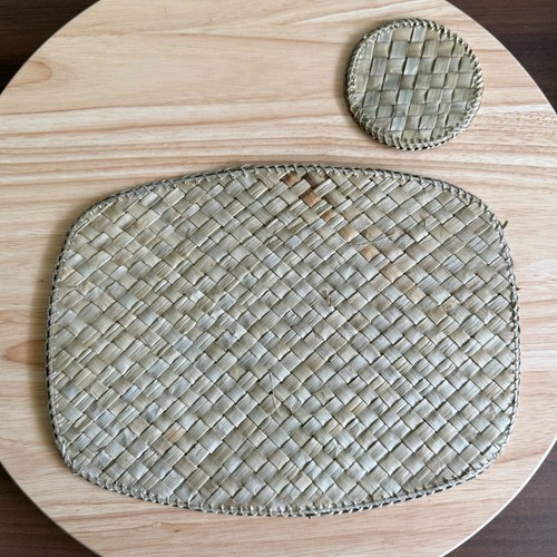 Juego de 4 colchonetas y posavasos de tela y paja batik indonesio vintage Bobo años 70 - Imagen 3 de 7