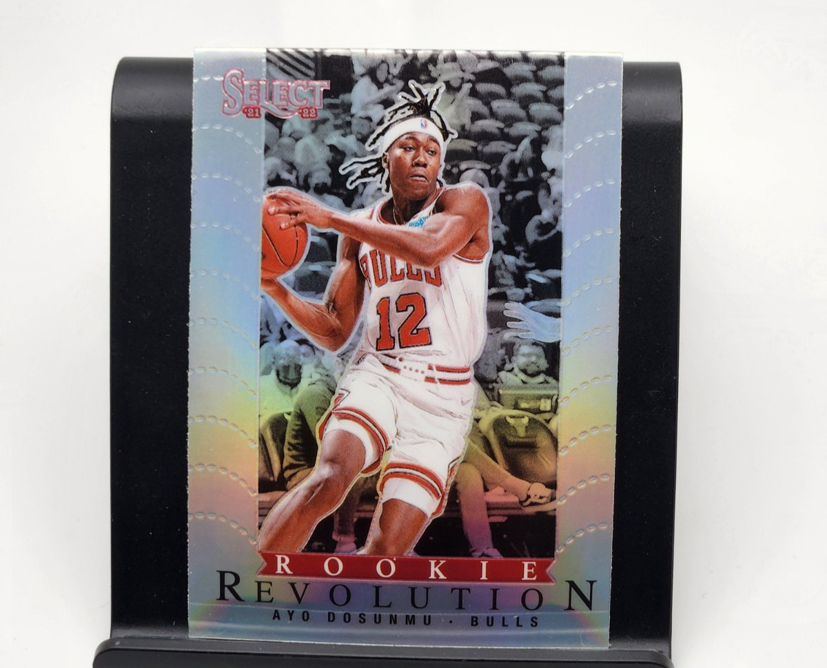 2021-22 Panini Select Ayo Dosunmu Rookie Revolution Silver Prizm