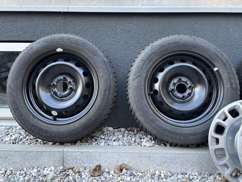 Winterkompletträder für Fiat 500e Hankook 185/65 R15 + Stahlfelgen + Radkappen - Bild 2 von 4