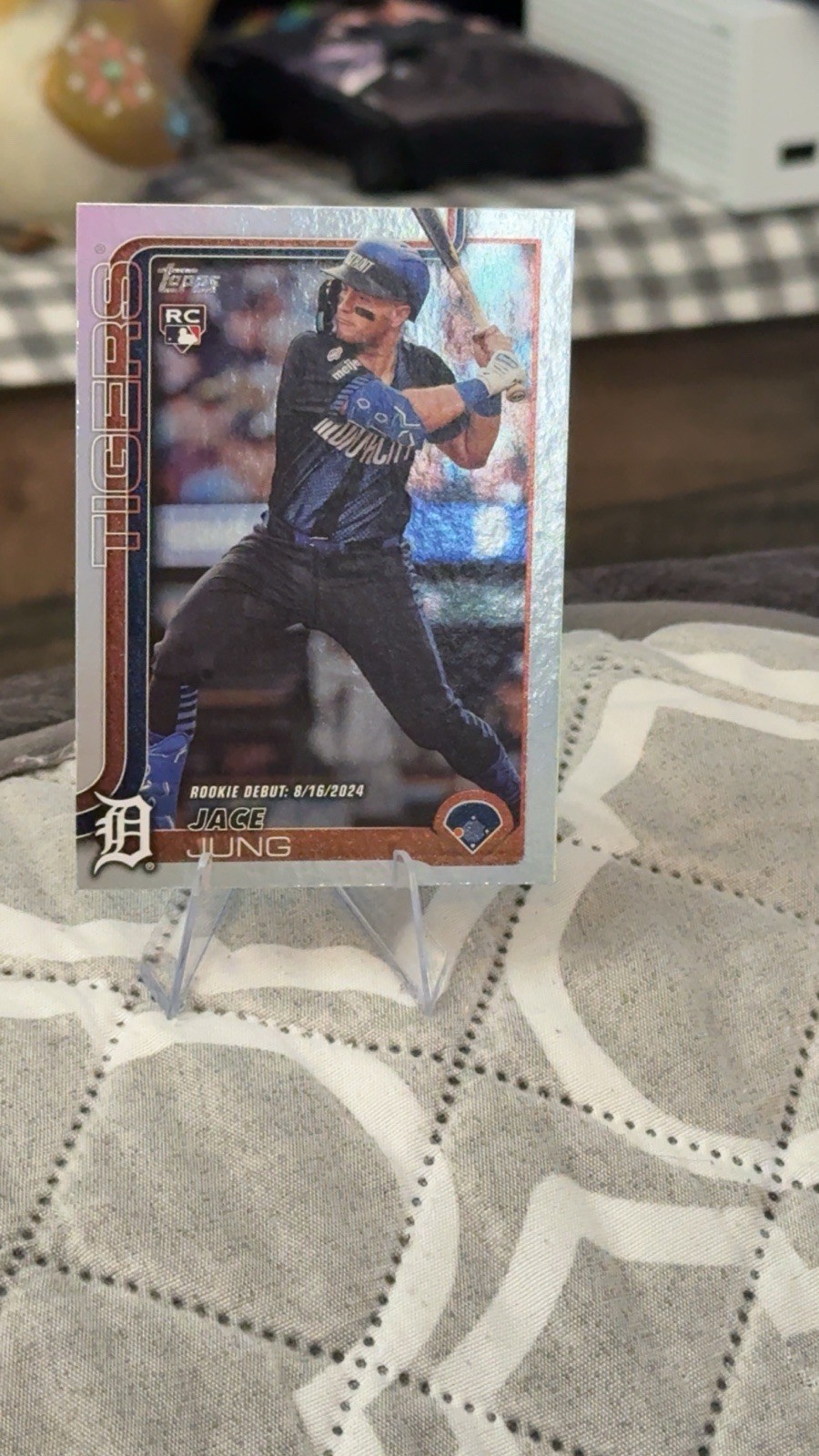 2025 Topps Update Series - Rookie Debut Jace Jung #US93 Rainbow Foil (RC)