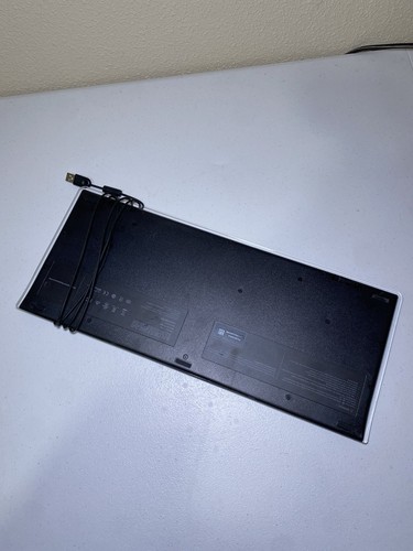LOGITECH K740 Illuminated USB Keyboard Y-UY95 Tested Fully Functional - Picture 5 of 10