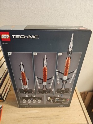 専用出品 NASA Artemis Space Launch System Rocket LEGO 42221 New In Box