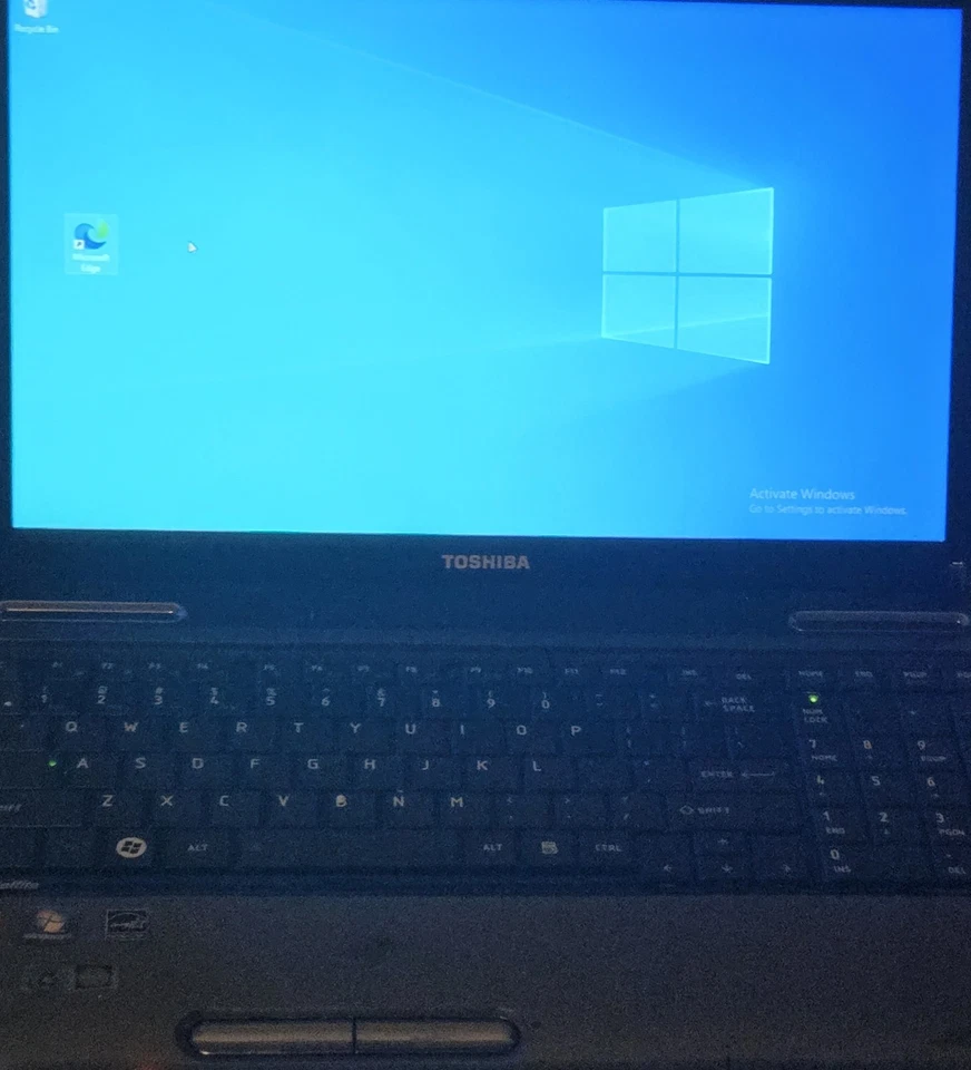 Portátil Toshiba Satellite L655D - Windows 10 - Cargador incluido - Funciona sin problemas Foto 3 de 4