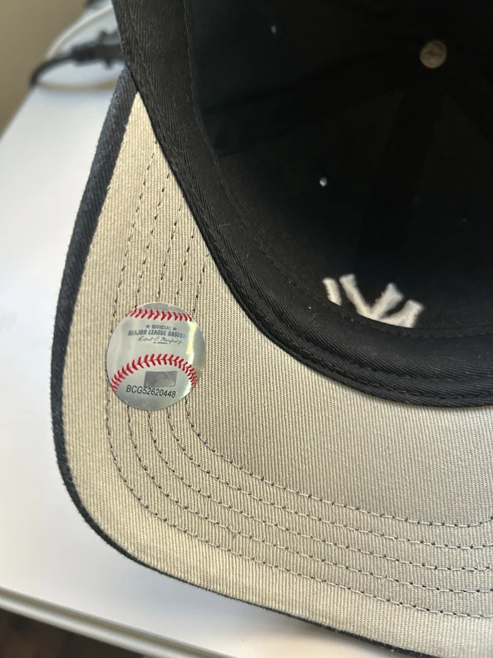 Gorra de béisbol marca New York Yankees 47 niños jóvenes azul MLB ajustable NY Foto 4 de 4