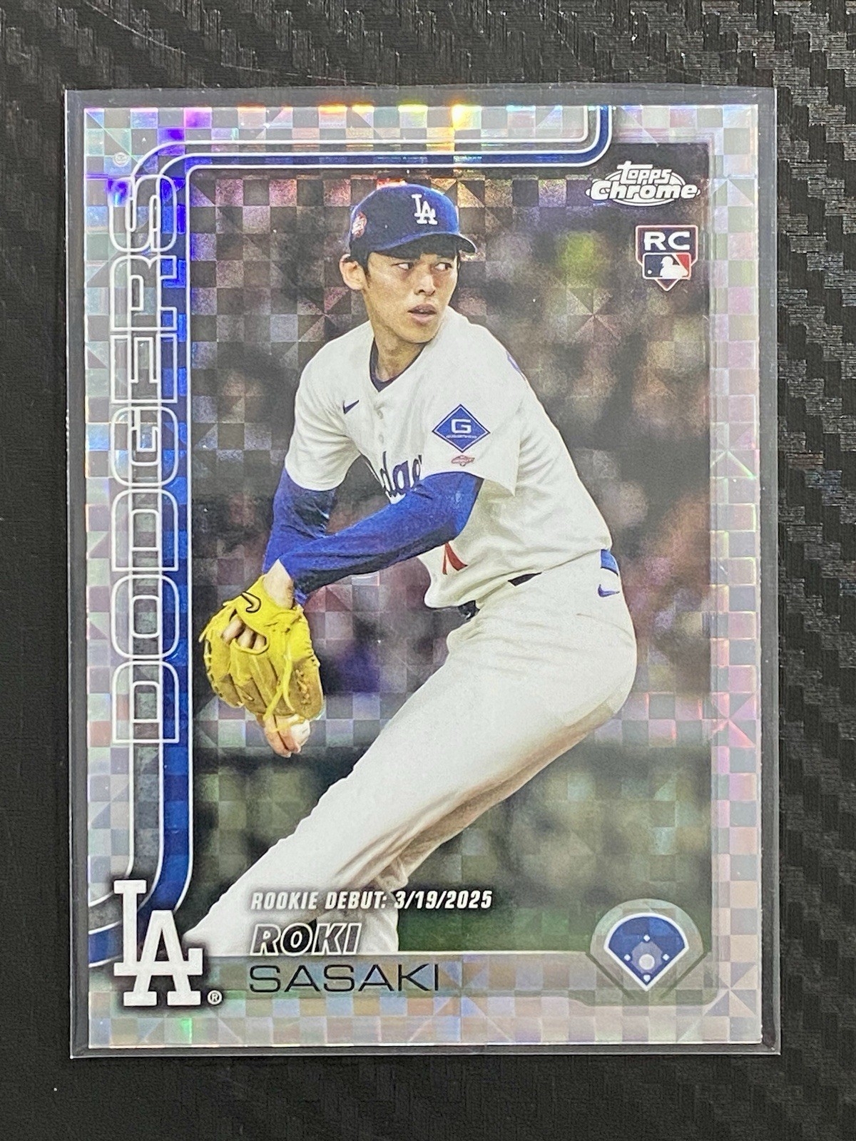 2025 Topps Chrome Update Roki Sasaki #USC73 RC X-Fractor Los Angeles Dodgers