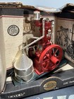 Ertl IHC Famous Vertical Engine 1/8 Scale Diecast No. 615 615DA w/ Box VTG — photo 1
