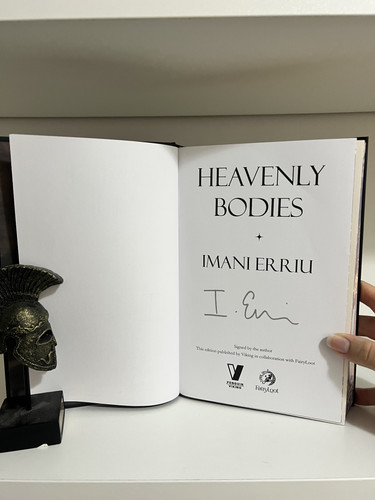 Fairyloot Special Edition - Heavenly Bodies by Imani Erriu - Signed by Author - Picture 10 of 11