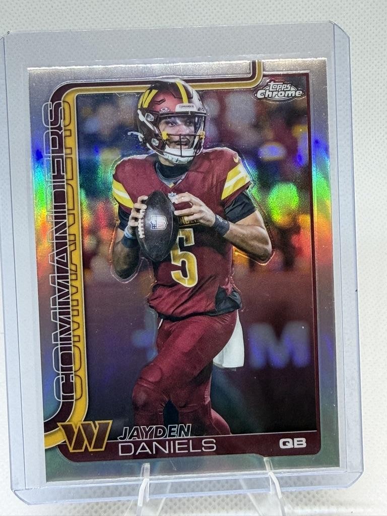 2025 Topps Chrome #295 Jayden Daniels Refractor