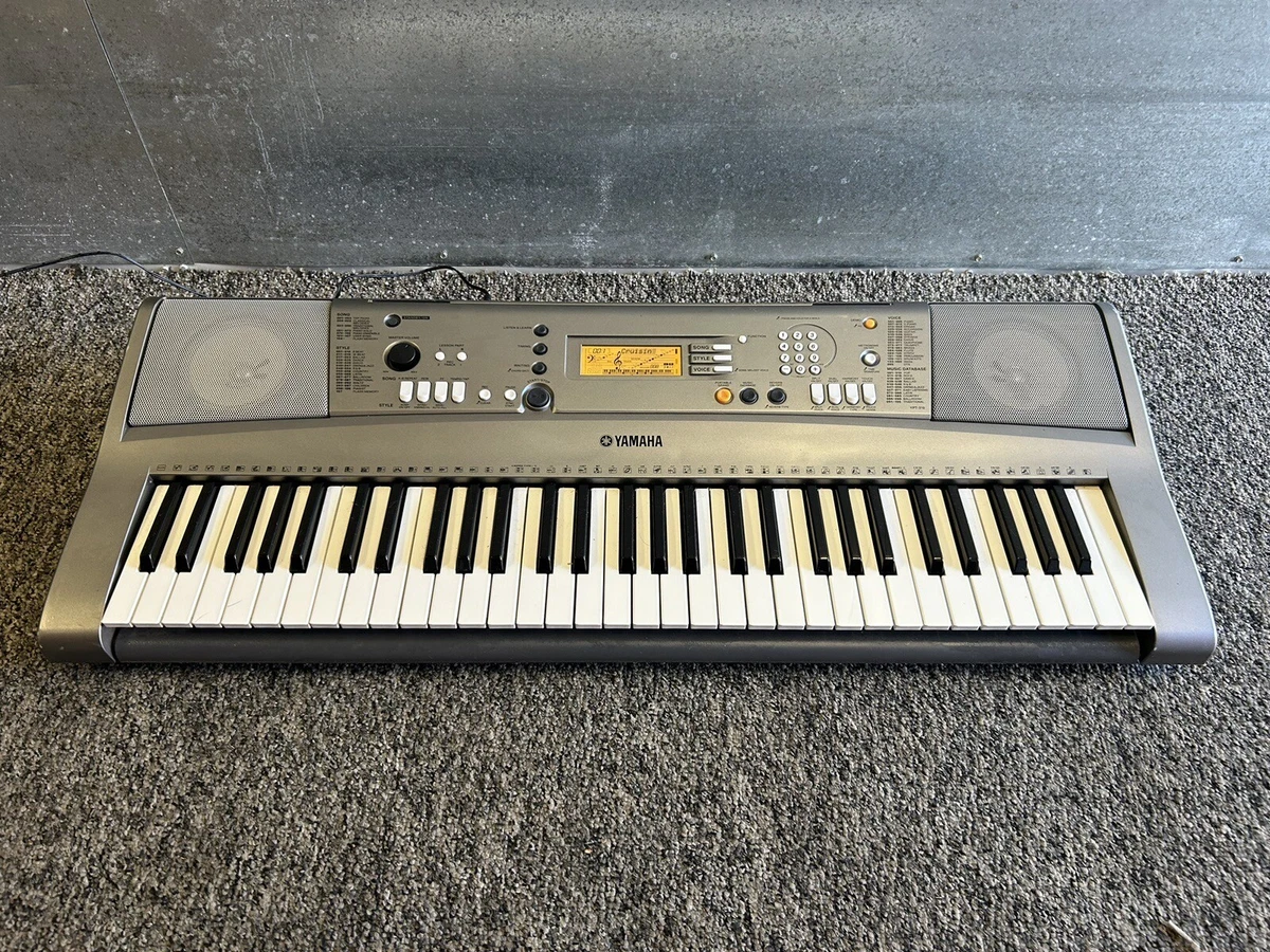Yamaha YPT 310 Electric 61 Key Keyboard Power Cord Gray Key Board Works Great