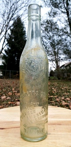 Vintage Garrett & Co Wine Bottle New York Pioneer American Wine Growers Embossed