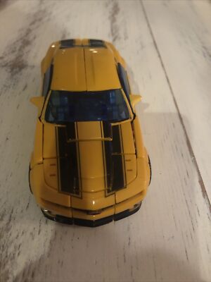 Transformers ROTF Revenge of the Fallen Bumblebee Deluxe Class Complete ...