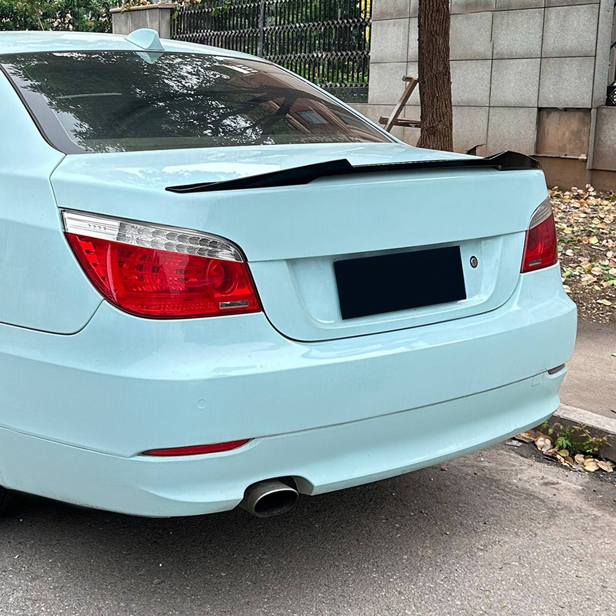 Bmw E60 Spoiler 1