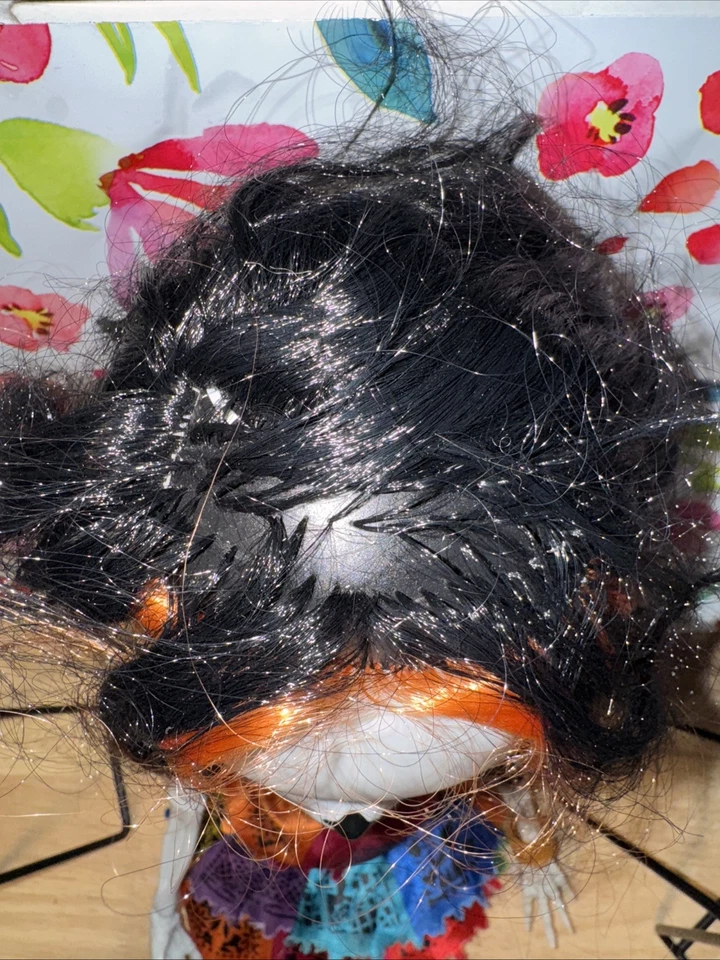 MONSTER HIGH SKELITA CALAVERAS 28 INCH Tall DOLL EXTRA LARGE SIZE!  Pre-Owned - Image 4 of 4