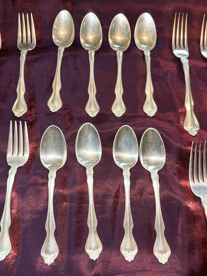 Juego de 52 piezas de ley GEORGE & MARTHA WASHINGTON de Westmoreland Foto 4 de 4