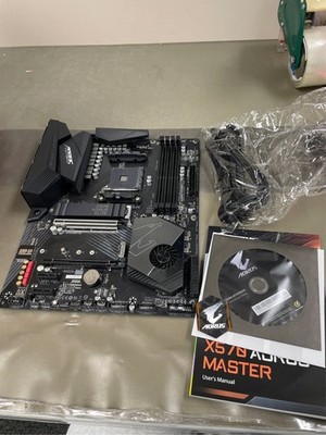 GIGABYTE X570 AORUS Elite Wi-Fi (AMD Ryzen 3000/X570/ATX/PCIe4.0