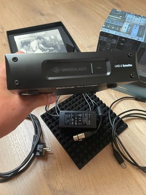 Universal Audio UAD-2 Satellite USB Octo + 60 UAD plugins