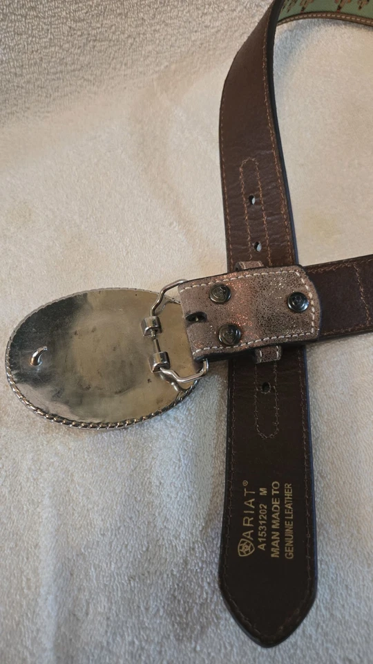 CINTURÓN MUJER ARIAT CUERO GENUINO DISEÑO CACTUS CON HEBILLA BLING BLING TALLA M Foto 4 de 4