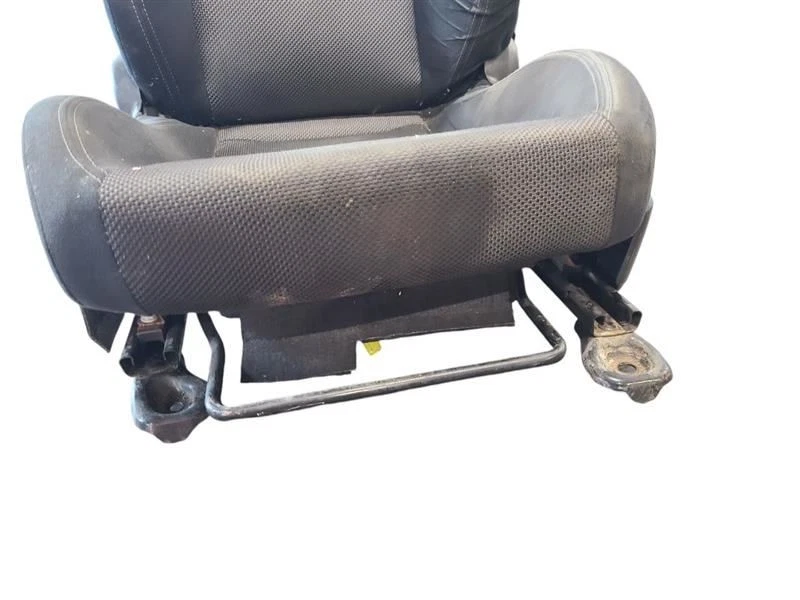 Driver Front Seat Bucket Cloth Manual Fits 17-20 86 594030 Foto 4 de 4