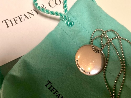 Tiffany & Co. Letter Initial D Sterling Silver Large Disc Pendant on 45cm Chain - Picture 7 of 11