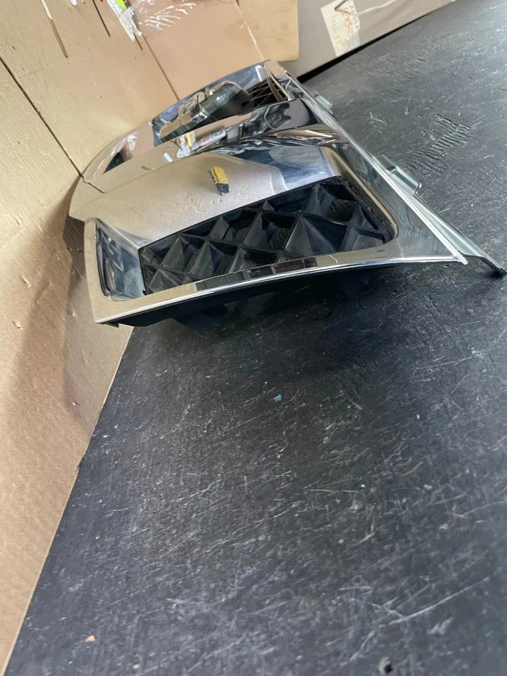 Nissan Pathfinder 2008 a 2012 parrilla cromada superior delantera M6365 OEM DG Foto 2 de 4