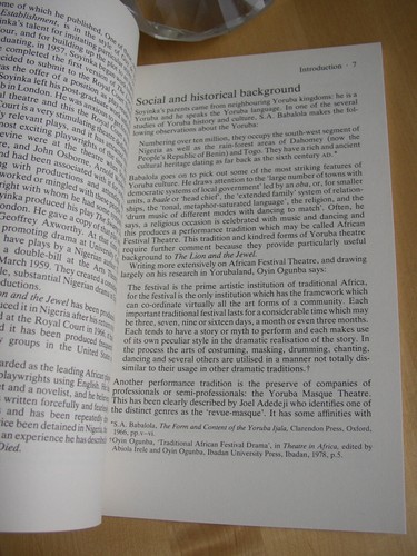 UNREAD York Notes The Lion and Jewel Wole Soyinka play Study Revision guide Aid - Picture 5 of 5