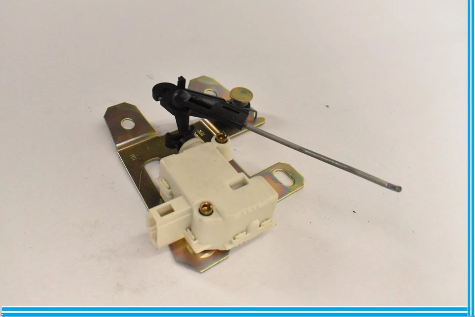 VOLKSWAGEN TOUAREG 2004-2007 MALETERO TRASERO PUERTA TRASERA CIERRE VENTANA MOTOR OEM Foto 3 de 4