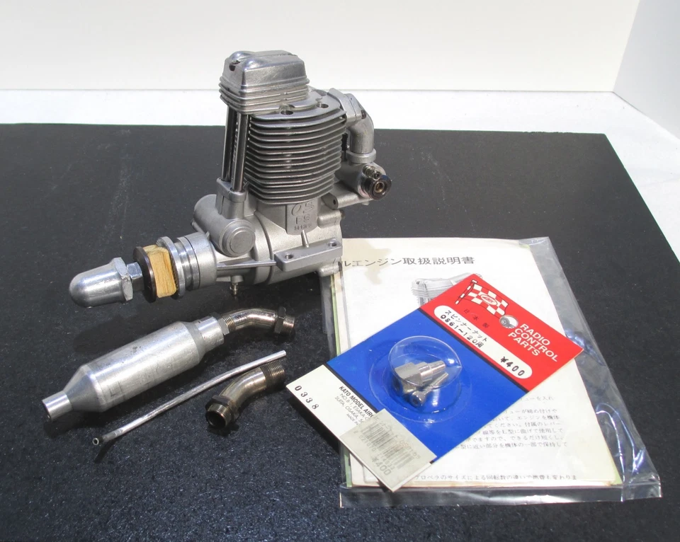 O.S. FS-91S 14.95cc 4-cycle glow engine with muffler For R/C Airplane Used f/s - Image 2 of 4