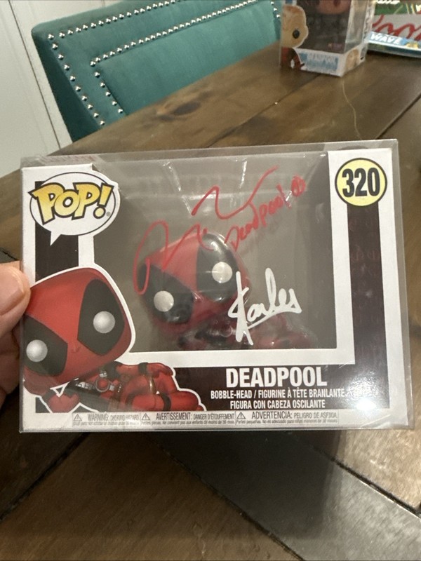 Deadpool Funko Signed By Stan Lee Ryan Reynolds And Deadpool With COA