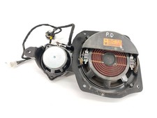 Mercedes-Benz S W221 2010 Front right front door speaker A2218205902 EGP7560