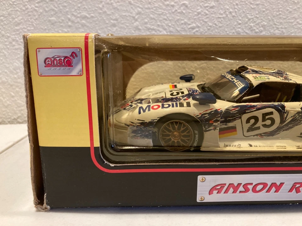 Anson - Scale 1/18 - Porsche 911 GT1 Le Mans and GT Racing  - Image 2 of 4