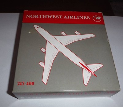 Schabak Avion Airlines 1/600 - Boeing 747 400 Northwest Airlines