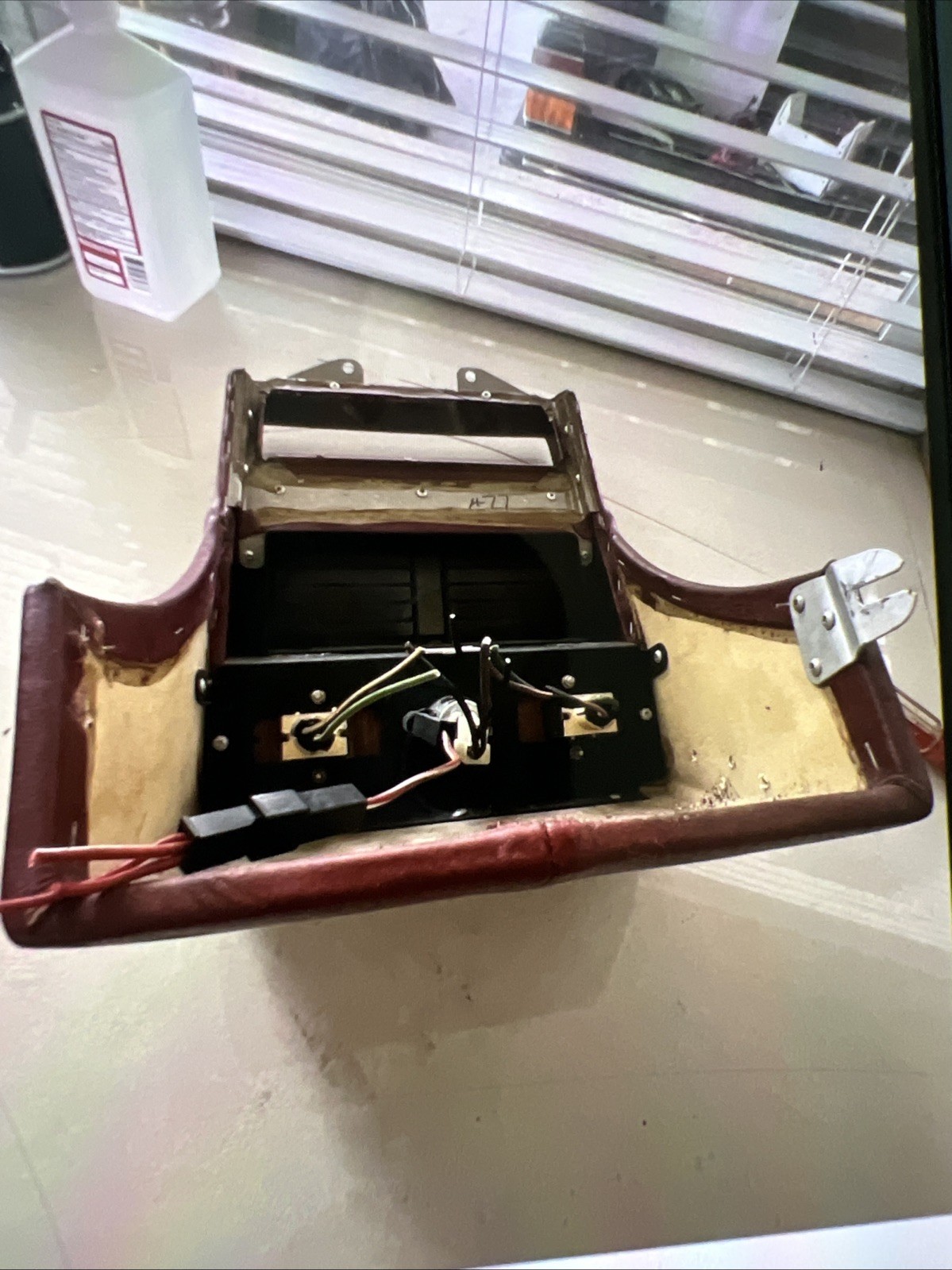Rolls Royce Center Console Radio Center Dash Vent Trim Red Burgandy 1982