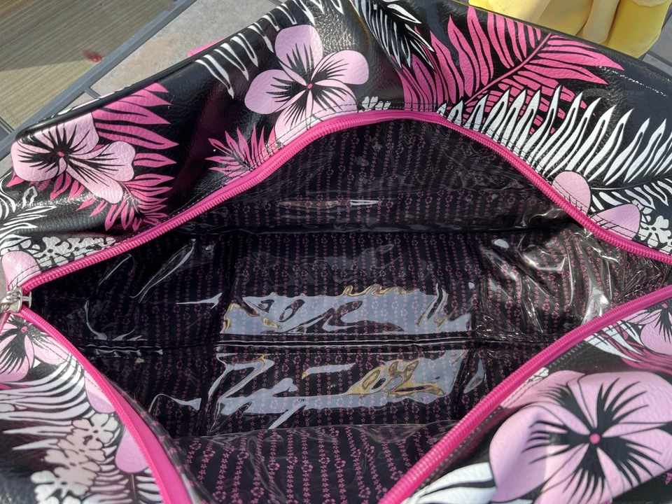 "Bolsa de Lona de Viaje Roxy 26"" Rodante, Forrada de Plástico, Rosa, Blanco y Negro" Foto 4 de 4