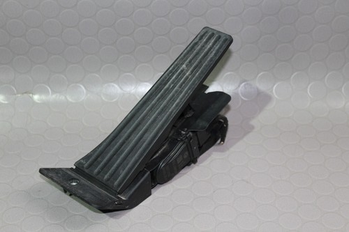 BMW F20 1er Gaspedal Fahrpedalmodul Automatikgetriebe 6789528