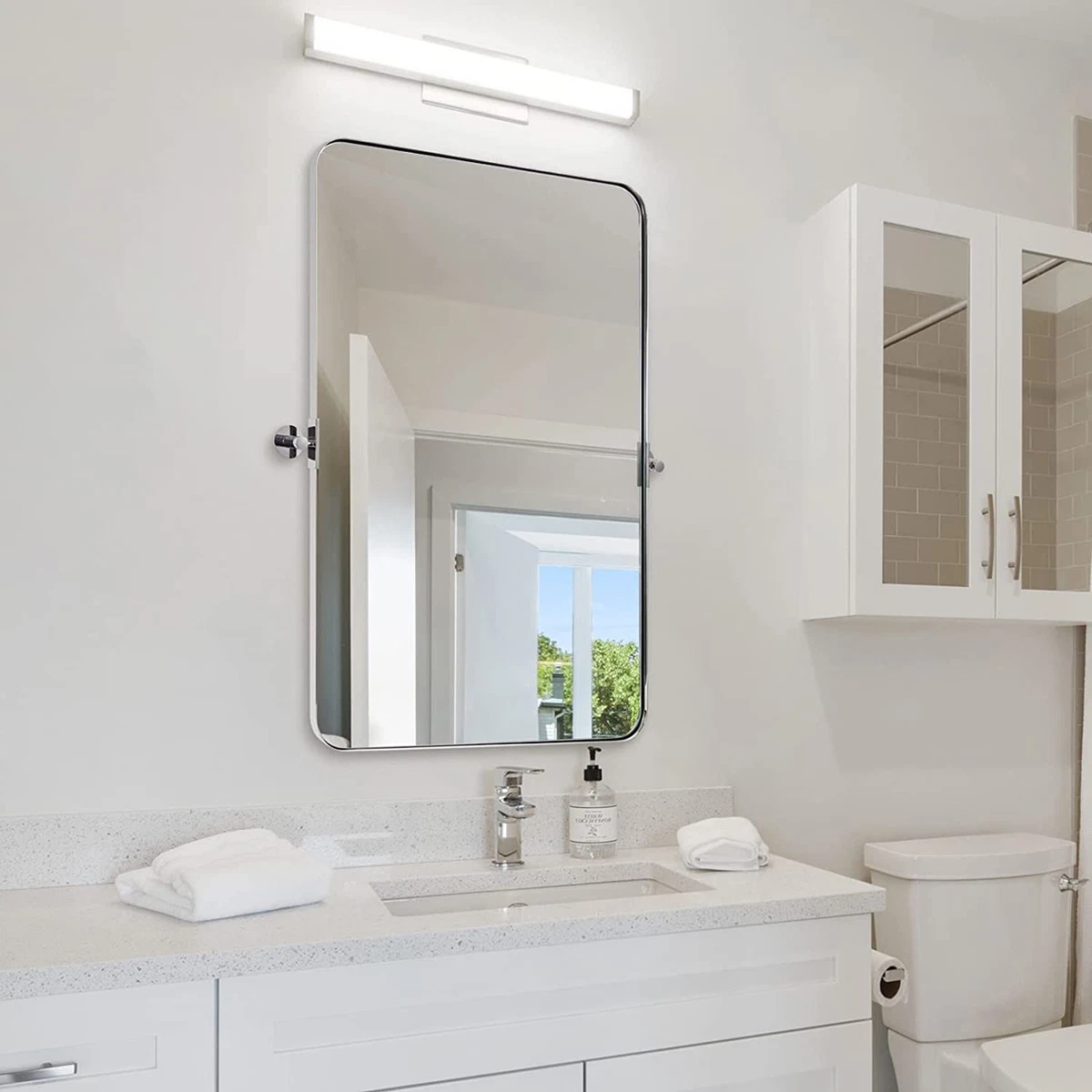 Chrome bathroom mirror outlet