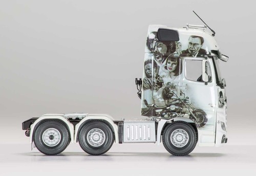 Corgi CC15809, Mercedes-Benz Actros (MP4), In Transit , 1:50, 14+ - Picture 2 of 9